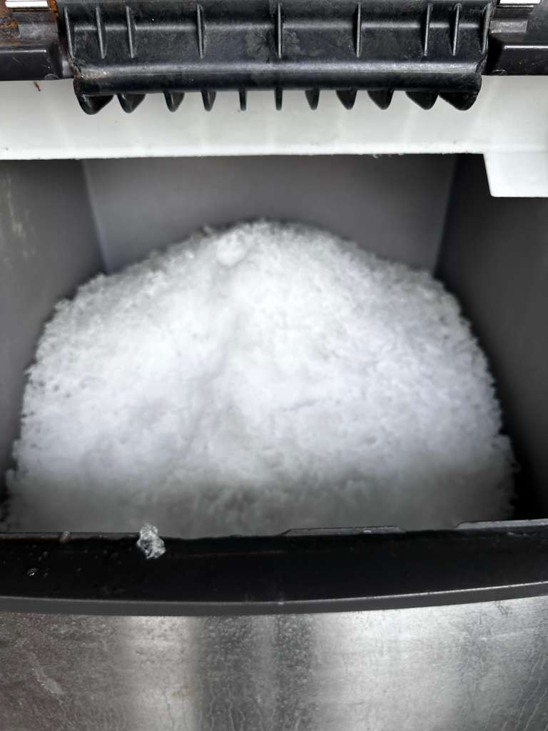 Outstanding Condition – Scotsman NME1254AS-32B – 30" Air-Cooled Nugget / Flake-Style Ice Machine Head – 1,220 lb/24 Hr – 208/230V – Fully Tested & Operational!