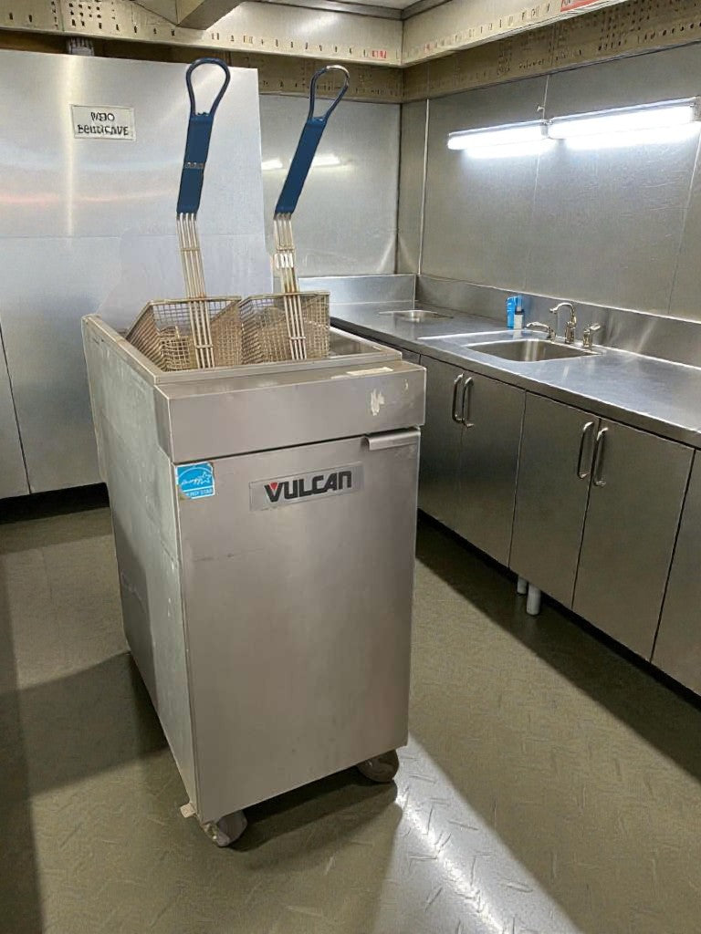 Premium Condition – Vulcan Commercial Gas Fryer – Natural Gas - Fully Tested & Working!