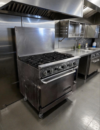 Exceptional Condition – Imperial IR-6-C 36" 6 Burner Gas Range w/ Convection Oven – Natural Gas – Fully Tested & Operational!