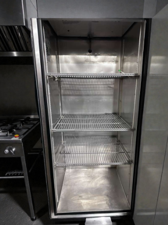 Prime Condition – True T-23-HC 27" Solid Door Reach-In Refrigerator – 115V – Fully Tested & Operational!