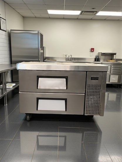 Exceptional Condition – True TRCB-36-HC Refrigerated Chef Base with (2) Drawers – 115V / Single Phase – Fully Tested & Working!