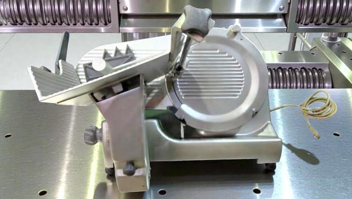 High-Grade Condition – Hobart HS8 Commercial Heavy-Duty Meat Slicer – 120V / Single Phase – Fully Tested & Working!