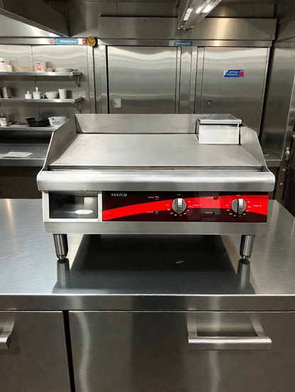 Top-Tier Condition – Avantco 177EG24N 24″ Commercial Electric Griddle – 208–240V / Single Phase – Fully Tested & Working!